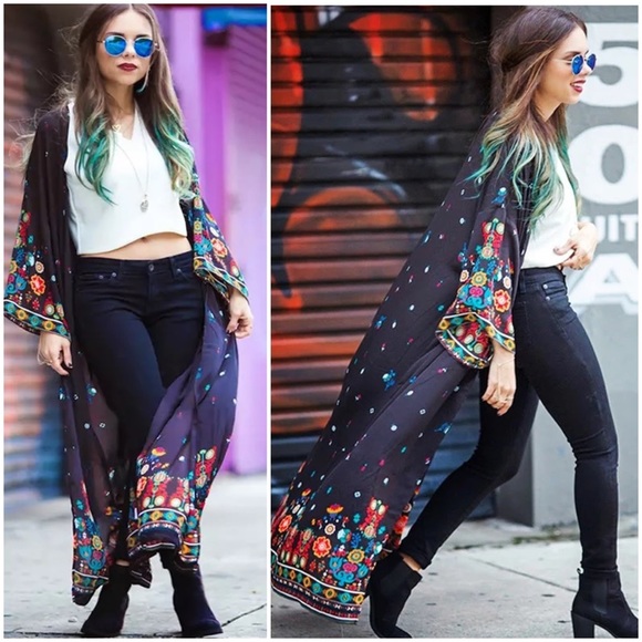 Boho Chic Black Floral Kimono Beach Coverup - Picture 3 of 16